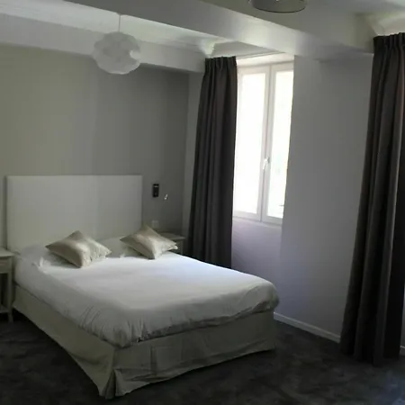 Hôtel Central 3* Avignon